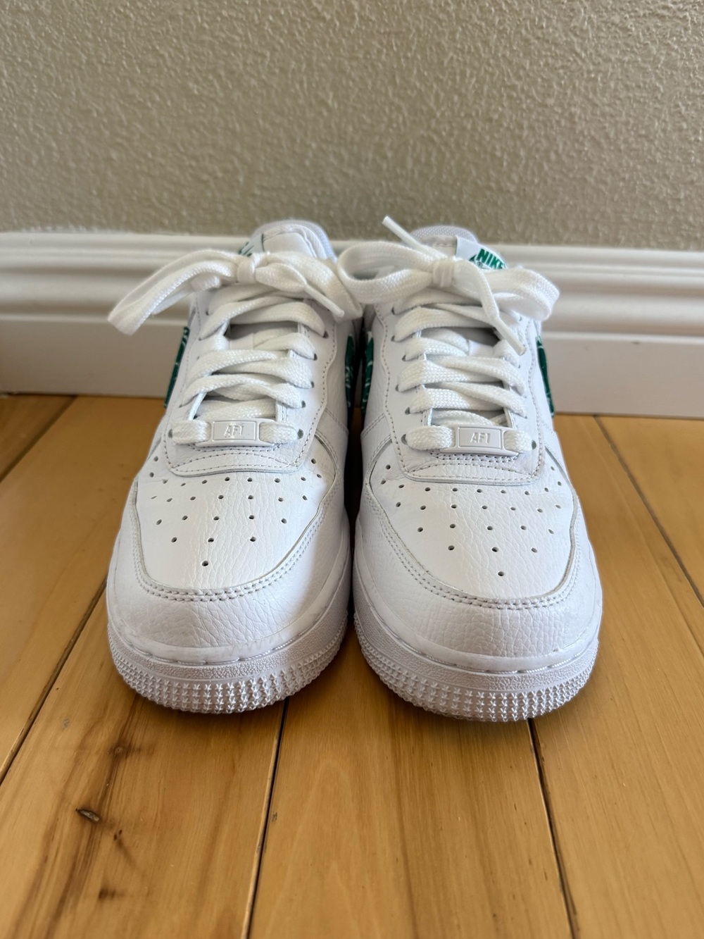Womens Nike Air Force 1 Shoes